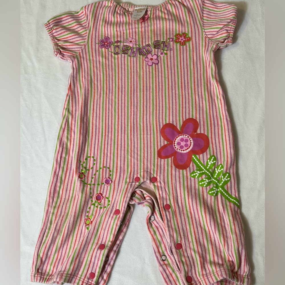 3/15 Y2K Baby OshKosh Romper VINTAGE